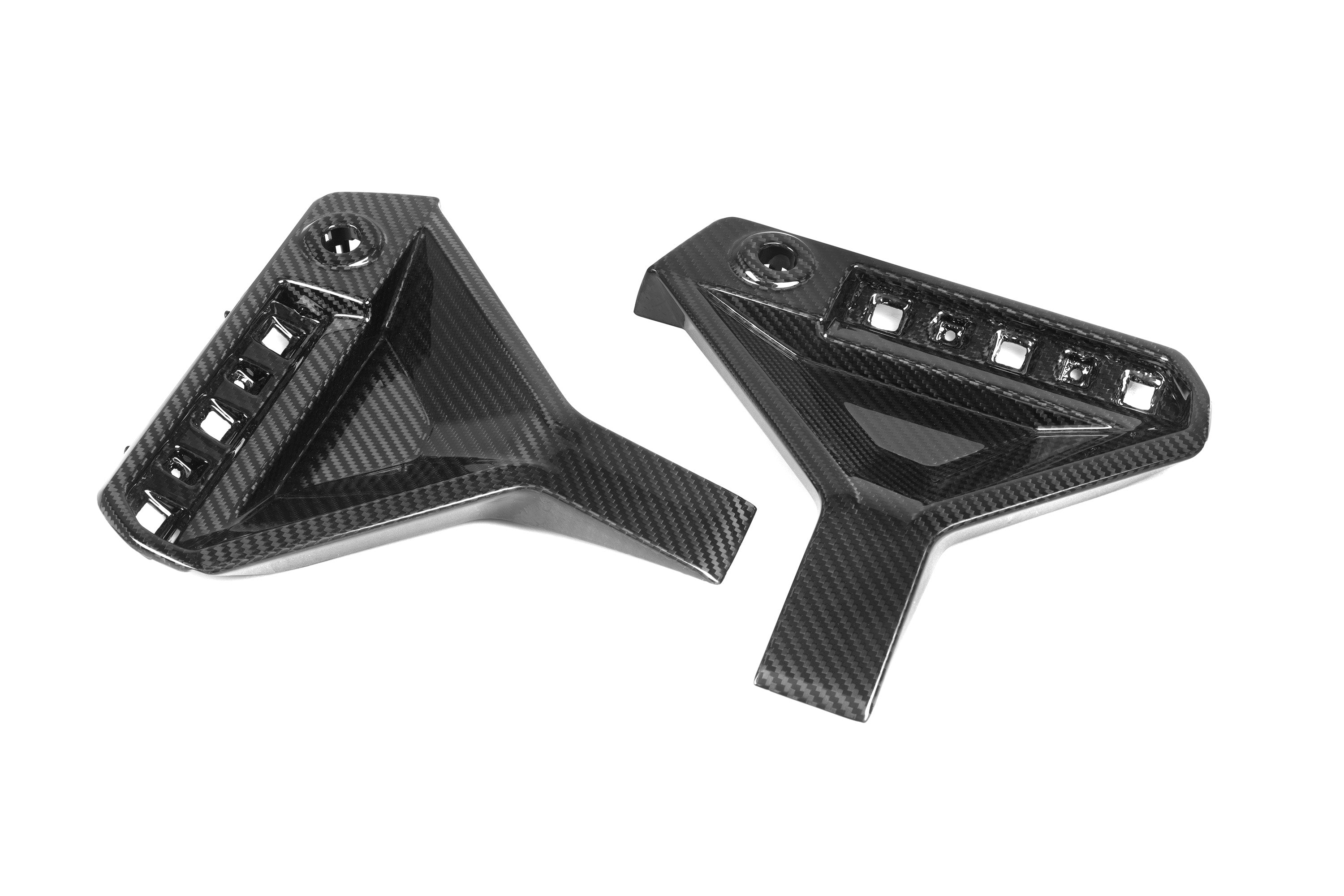 Rear inserts made of PrePreg Carbon for BMW M2 G87 